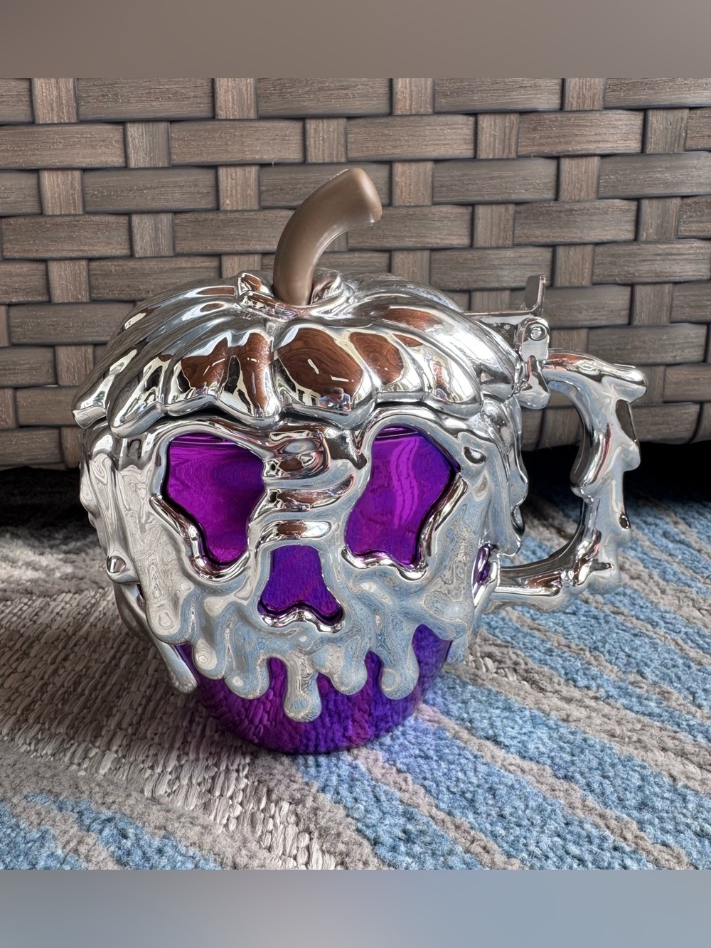 Disney100 Poison Apple Mug/Sipper Chrome Purple
